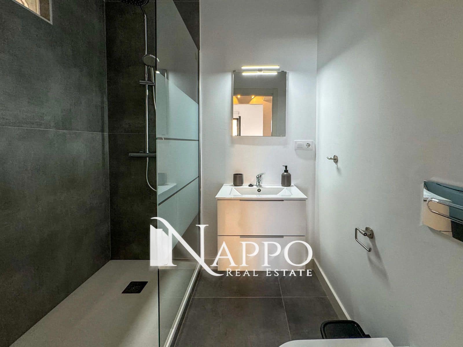 Penthouse de 3 chambres à louer à Palma de Mallorca avec garage - 2 500 € (Ref: 8604941)