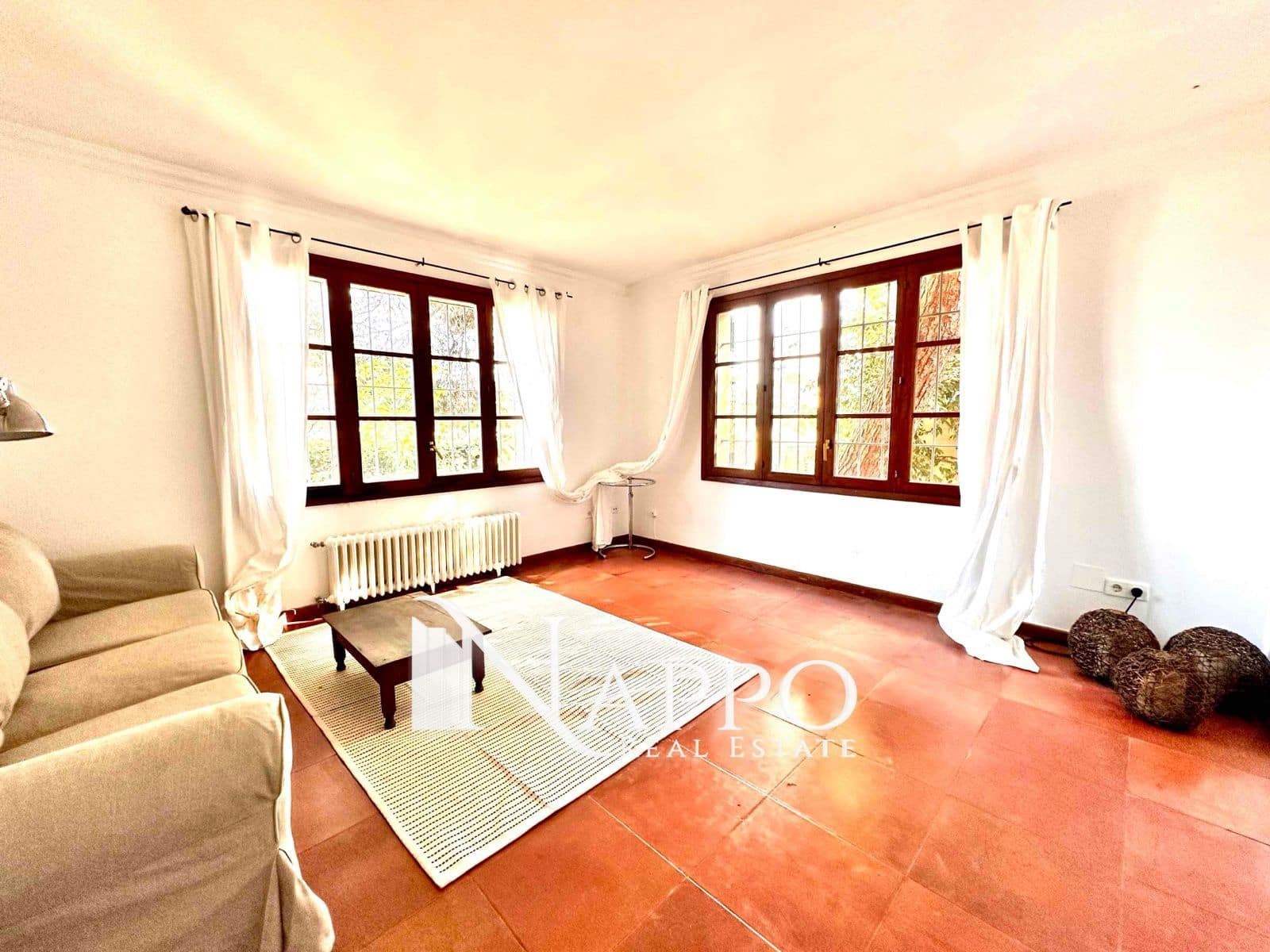 2 Zimmer Wohnung zu vermieten in Palma de Mallorca mit Pool Garage - 2.500 € (Ref: 8683422)