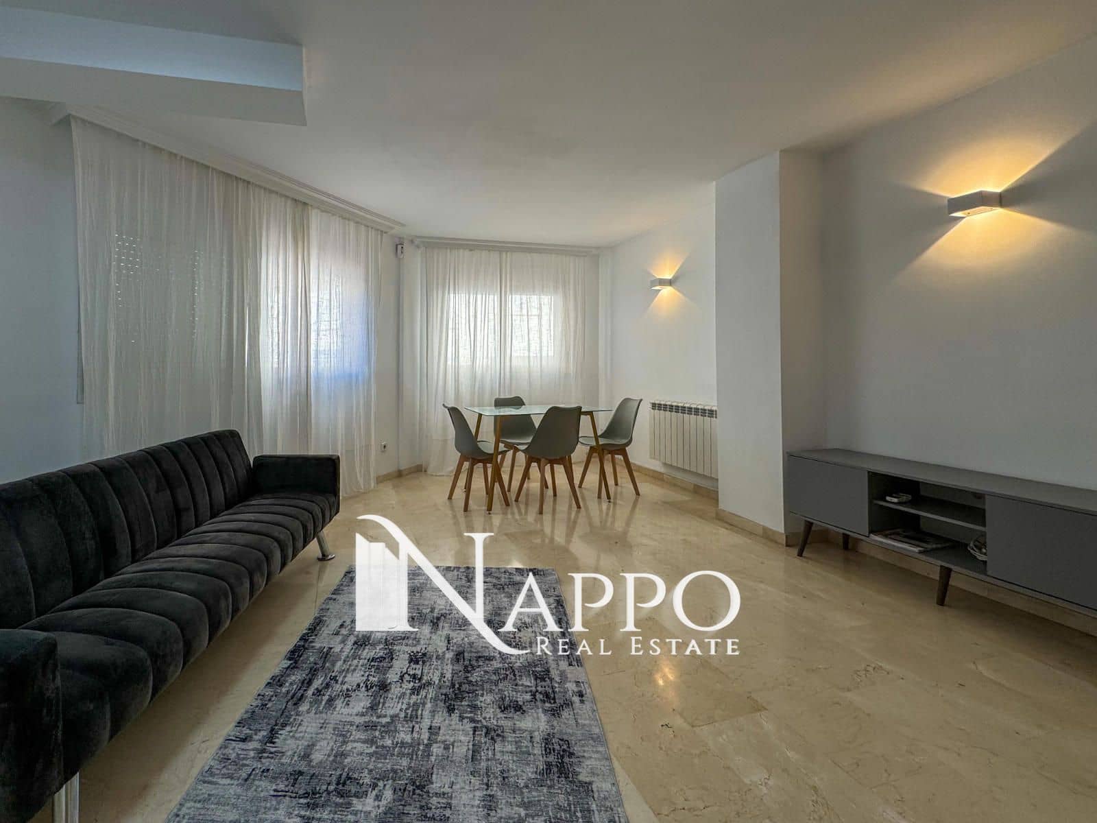 3 soverom Hus til leie i Palma de Mallorca med garasje - € 1 950 (Ref: 8685097)