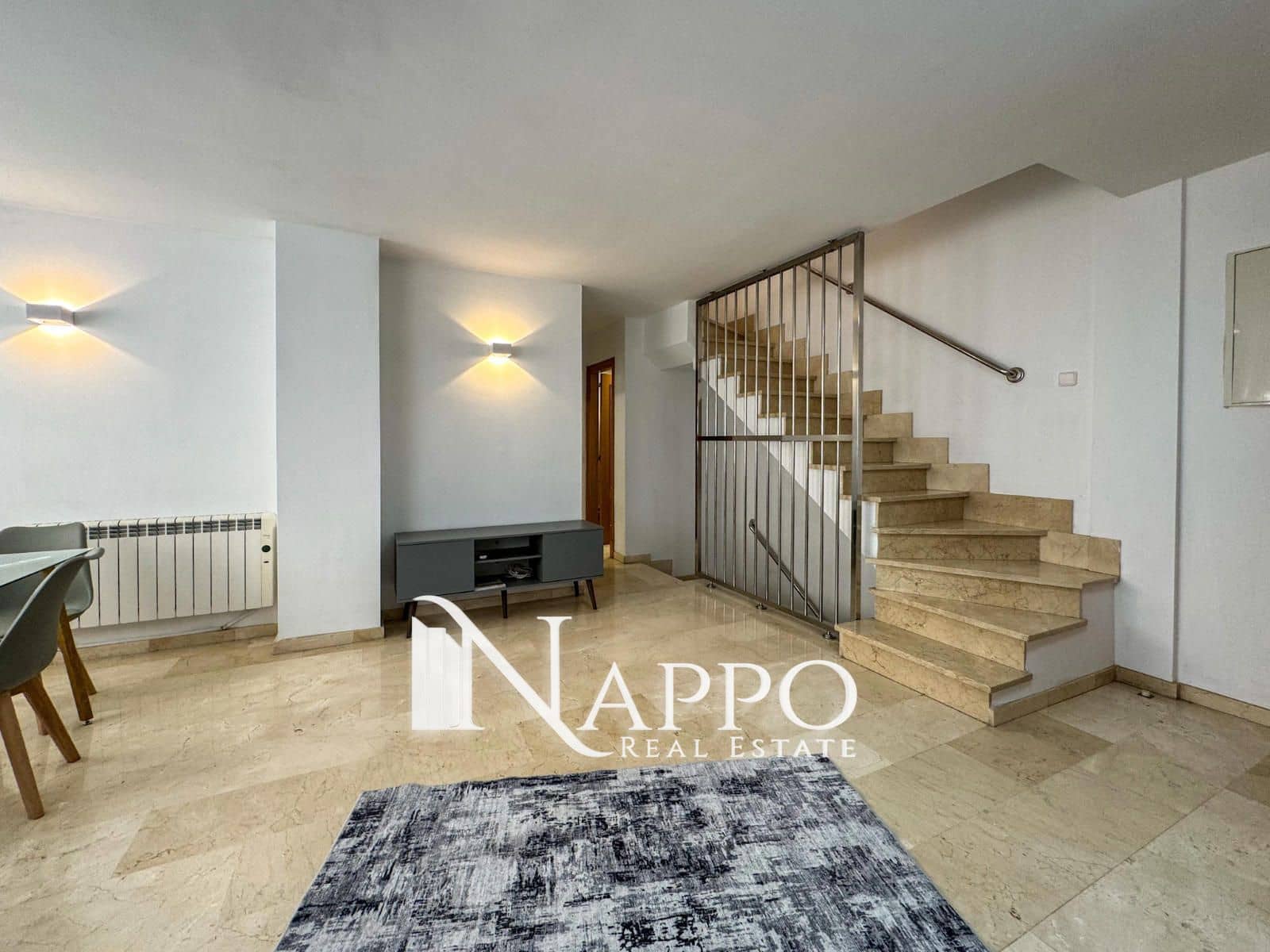 3 soverom Hus til leie i Palma de Mallorca med garasje - € 1 950 (Ref: 8685097)
