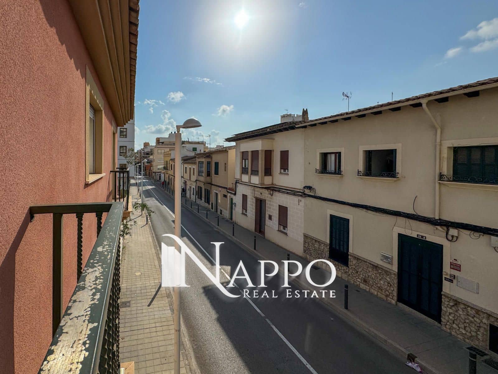 3 soverom Hus til leie i Palma de Mallorca med garasje - € 1 950 (Ref: 8685097)