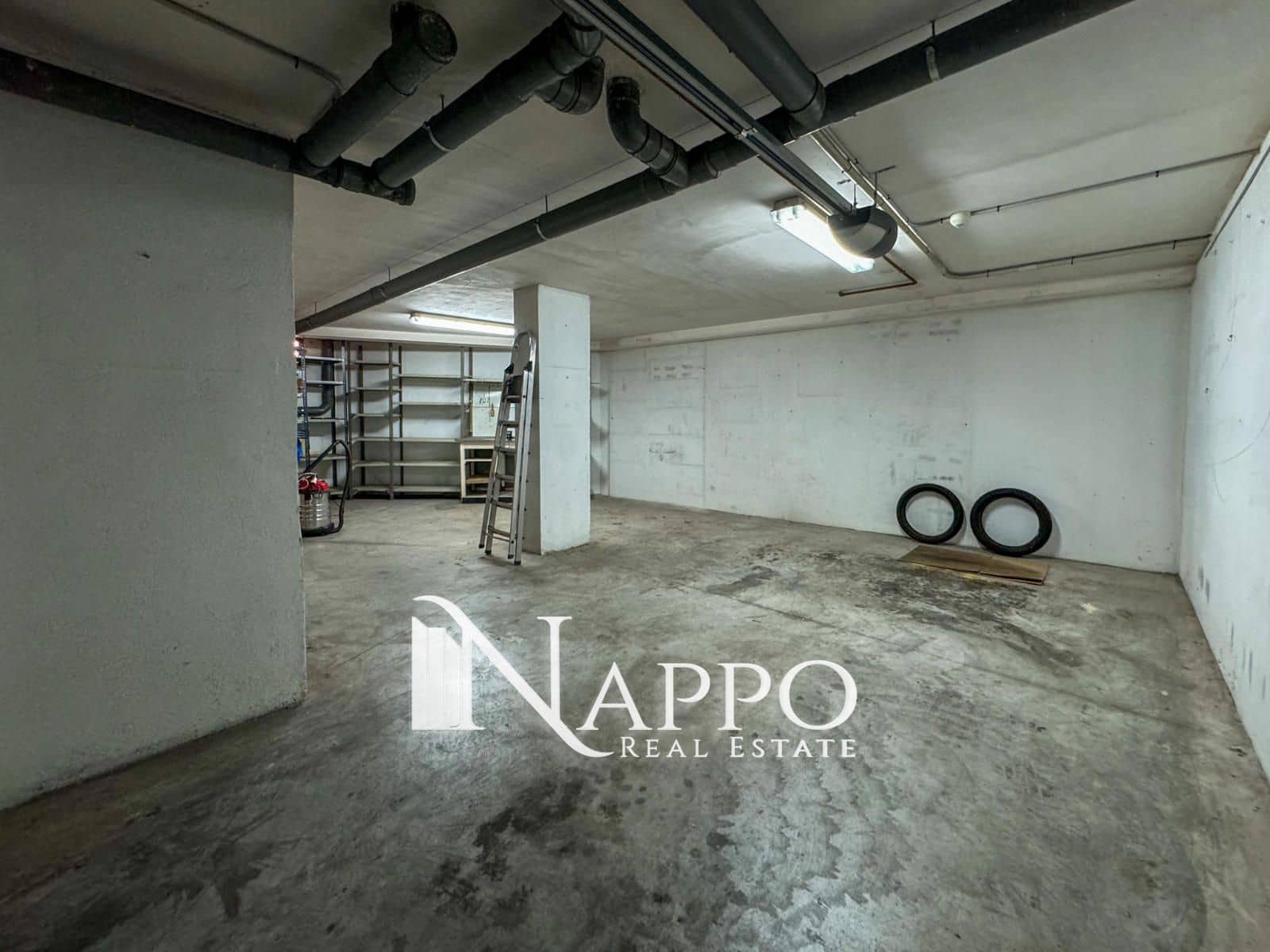 3 soverom Hus til leie i Palma de Mallorca med garasje - € 1 950 (Ref: 8685097)