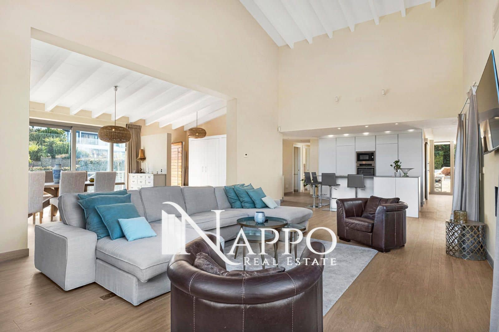 4 sypialnia Willa na sprzedaż w Santa Ponsa z basenem garażem - 3 500 000 € (Ref: 8756540)