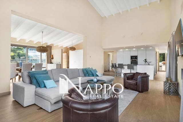 4 sypialnia Willa na sprzedaż w Santa Ponsa, Calvià z basenem garażem - 3 500 000 € (Ref: 8756540)