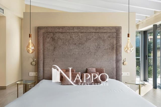 4 sypialnia Willa na sprzedaż w Santa Ponsa, Calvià z basenem garażem - 3 500 000 € (Ref: 8756540)