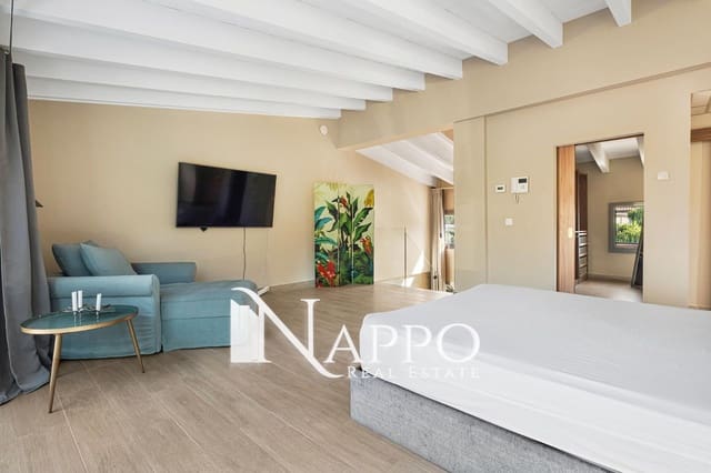 4 sypialnia Willa na sprzedaż w Santa Ponsa, Calvià z basenem garażem - 3 500 000 € (Ref: 8756540)