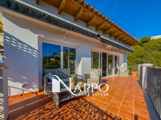 4 slaapkamer Villa te koop in Calvià met zwembad garage - € 2.250.000 (Ref: 8765873)