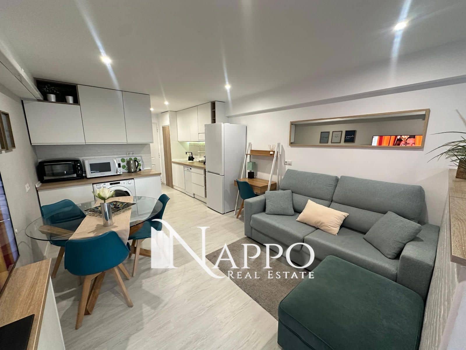 Lägenhet att hyra i Palma de Mallorca - 1 200 € (Ref: 8775751)