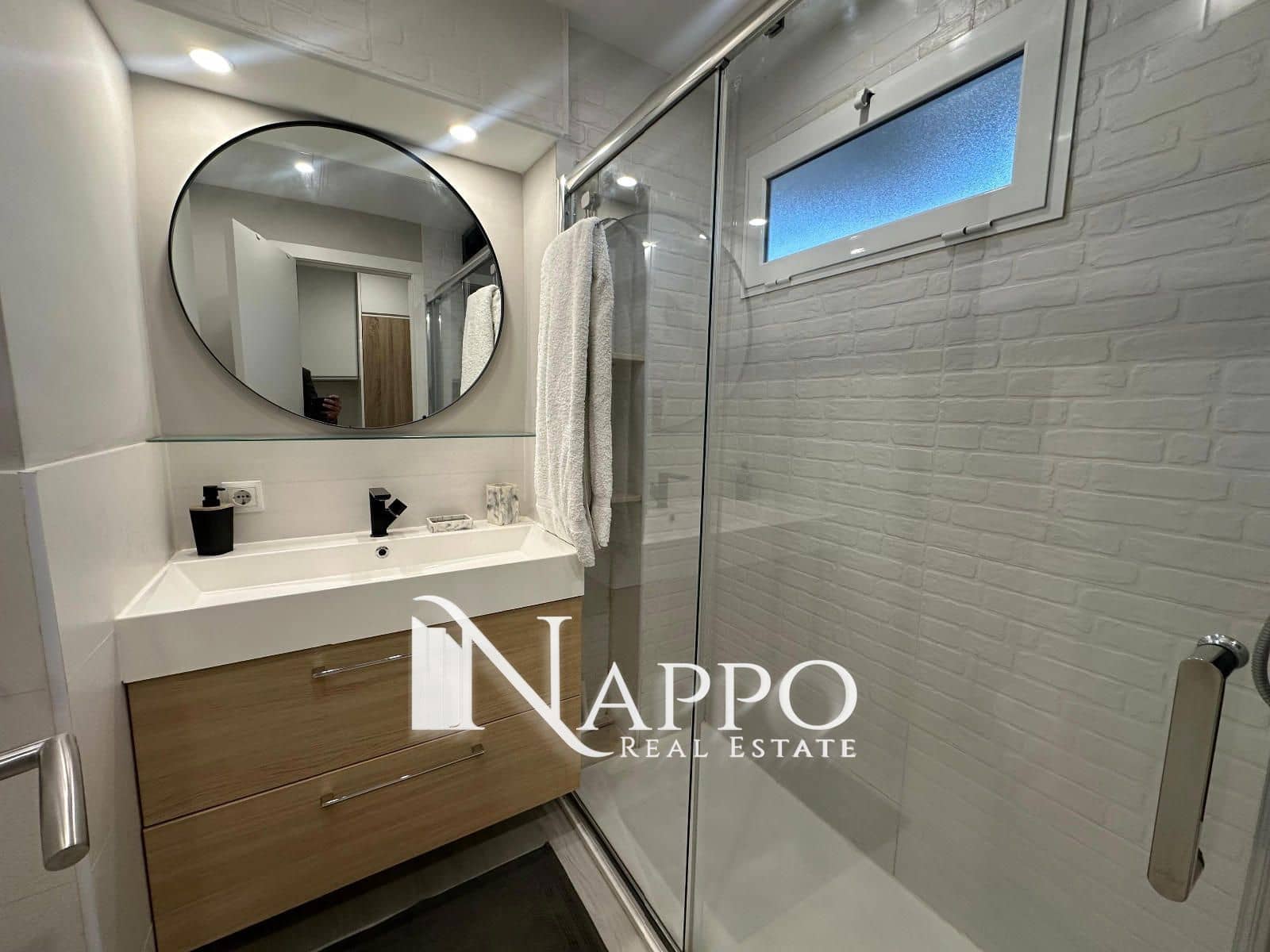 Lägenhet att hyra i Palma de Mallorca - 1 200 € (Ref: 8775751)