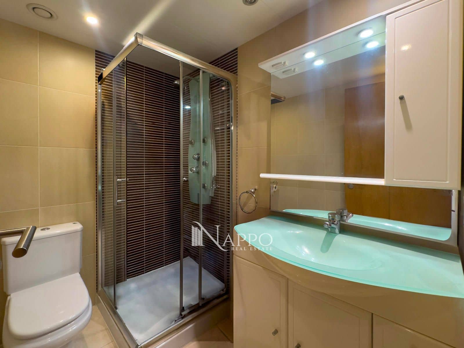 4 soveværelse Byhus til salg i Palma de Mallorca med swimmingpool garage - € 839.000 (Ref: 8810779)