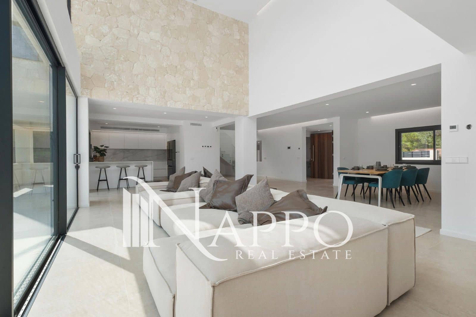 6 soveværelse Villa til salg i Santa Ponsa med swimmingpool garage - € 4.495.000 (Ref: 8820464)