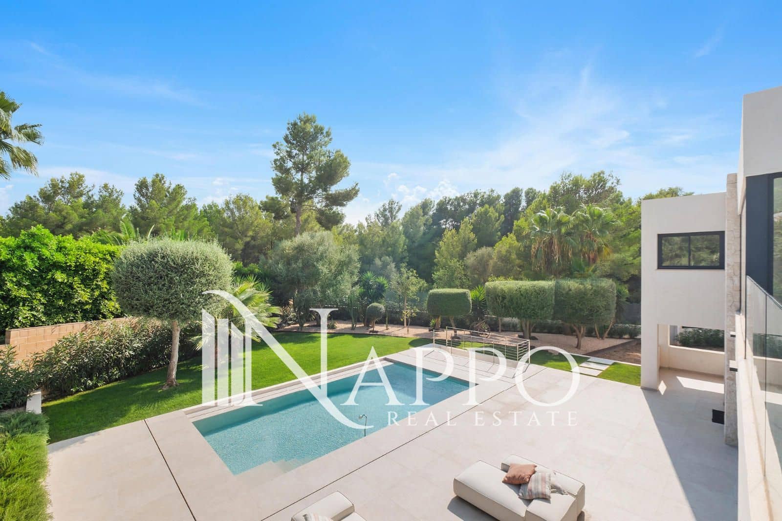 6 soveværelse Villa til salg i Santa Ponsa med swimmingpool garage - € 4.495.000 (Ref: 8820464)
