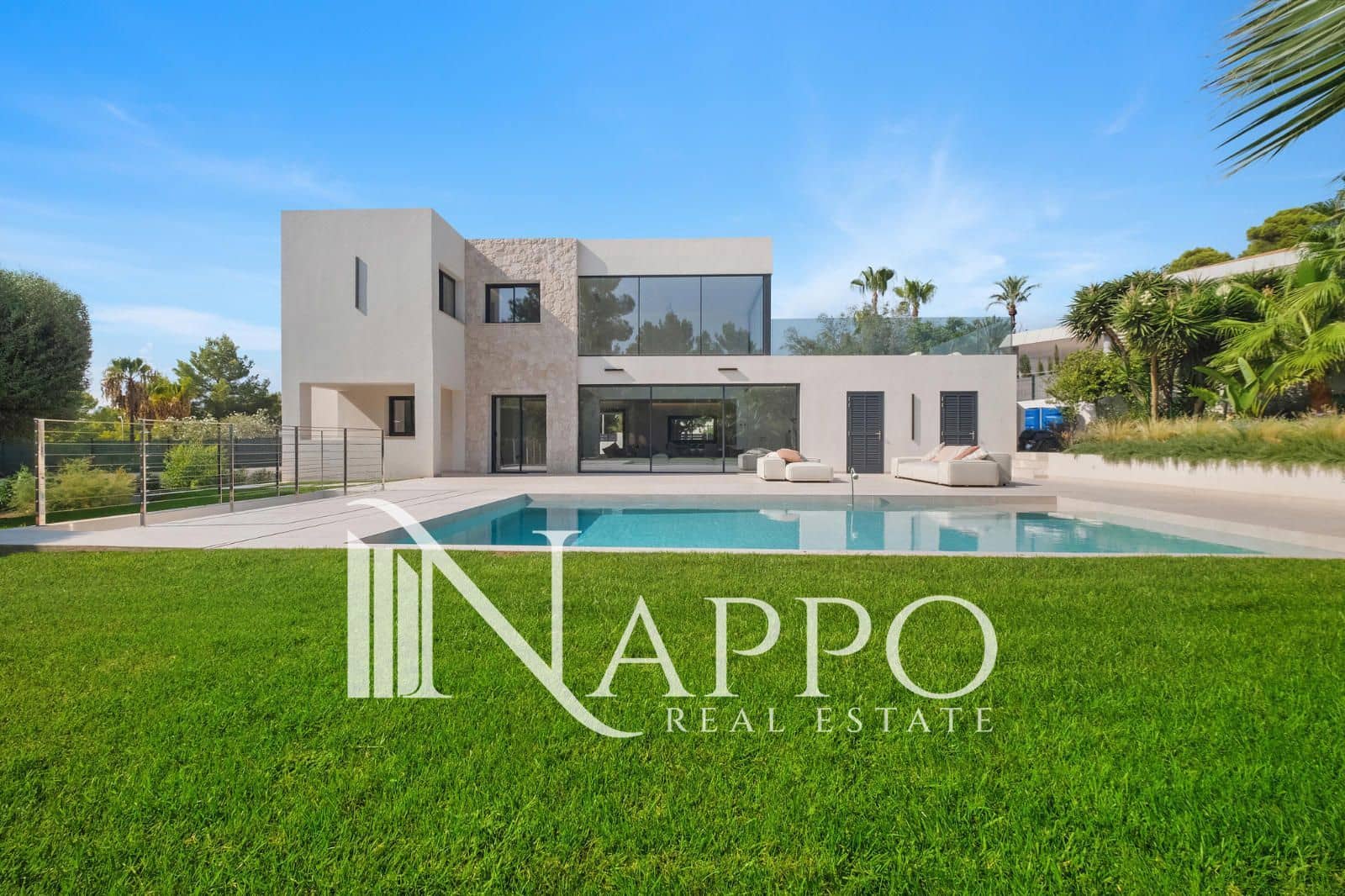 6 soveværelse Villa til salg i Santa Ponsa med swimmingpool garage - € 4.495.000 (Ref: 8820464)