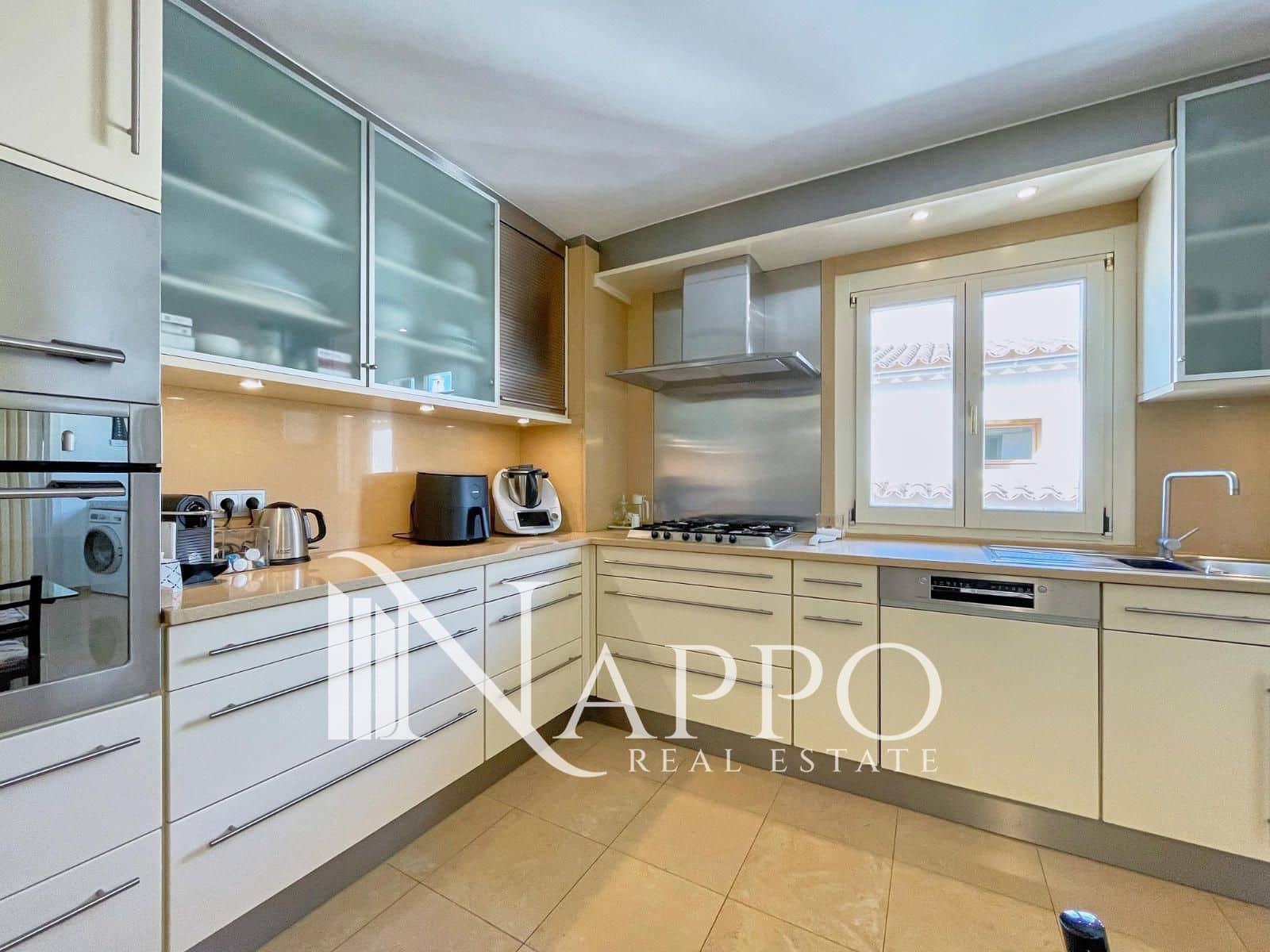 4 soveværelse Penthouse til salg i Palma de Mallorca med garage - € 1.250.000 (Ref: 8820465)