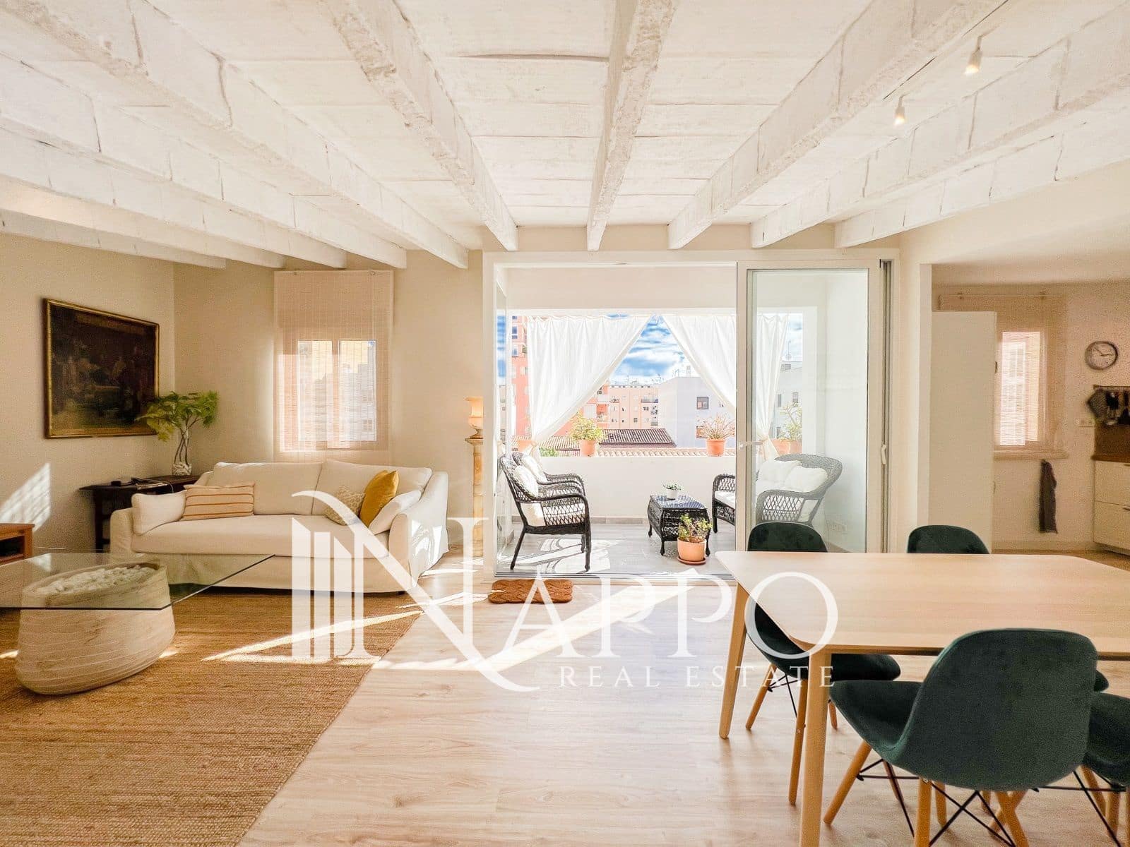 2 Zimmer Penthouse zu vermieten in Palma de Mallorca mit Garage - 1.600 € (Ref: 8830037)