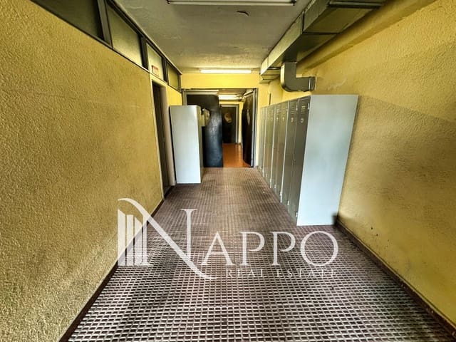 Commercial for sale in Peñagrande, Madrid city - € 990,000 (Ref: 8848769)