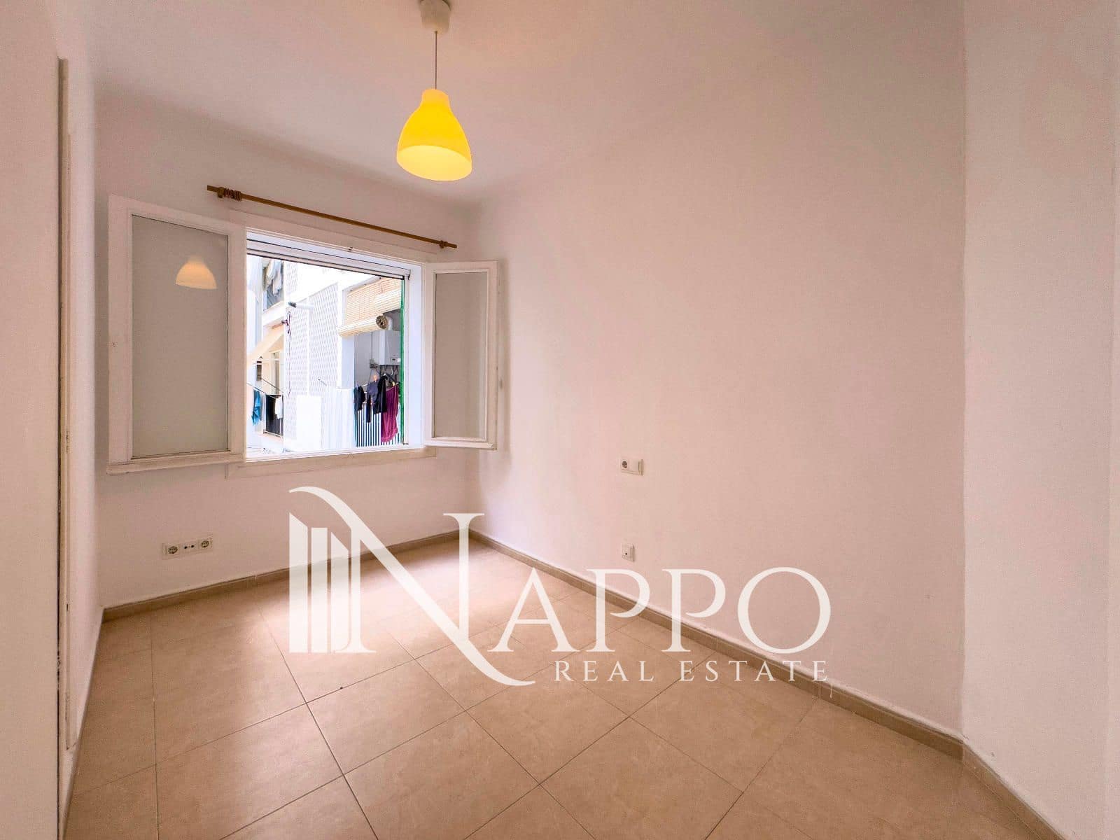 Piso de 4 habitaciones en Palma de Mallorca en venta con garaje - 550.000 € (Ref: 8895453)