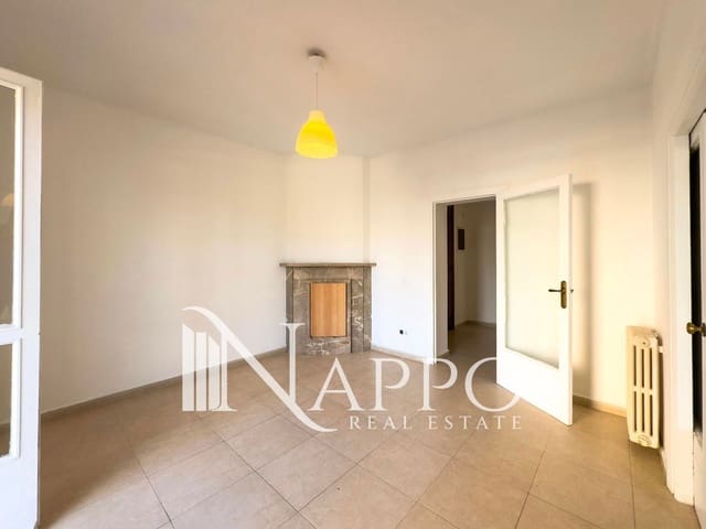 Piso de 4 habitaciones en Santa Catalina, Palma de Mallorca en venta con garaje - 550.000 € (Ref: 8895453)