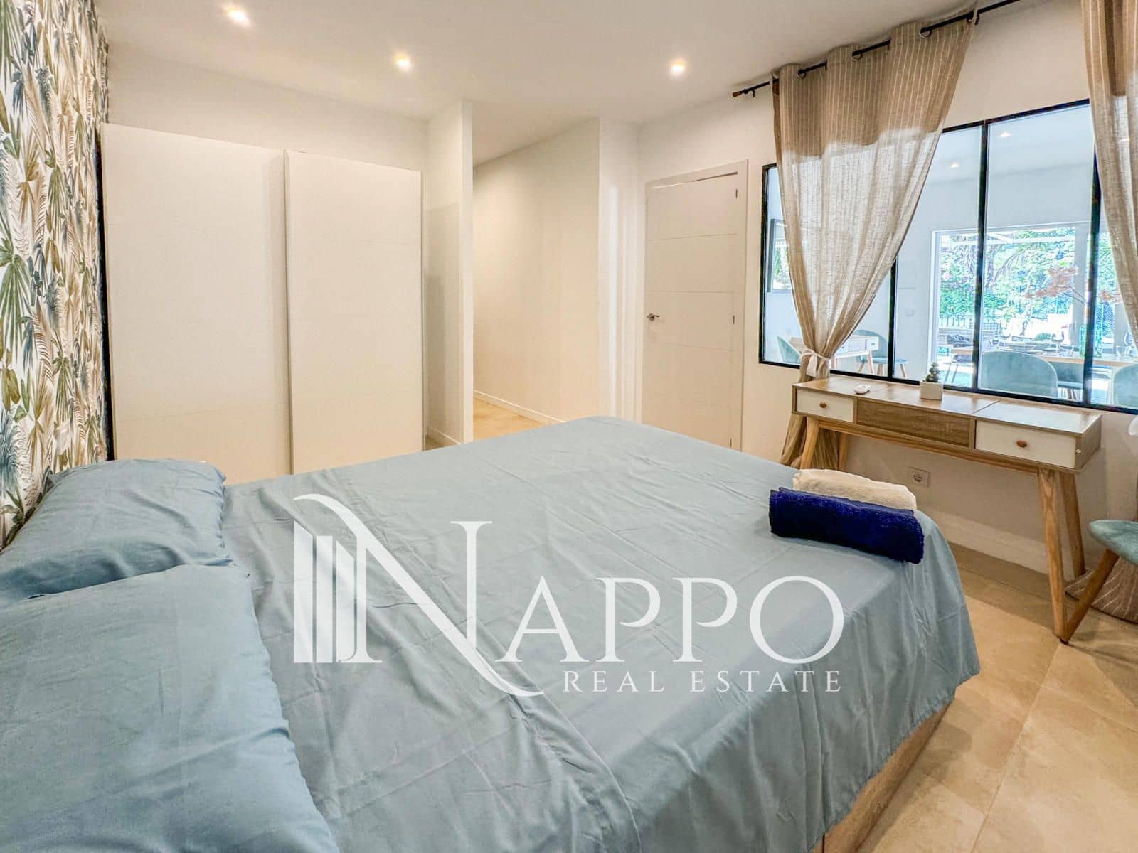 3 soveværelse Lejlighed til leje i Cala Mayor med swimmingpool garage - € 2.700 (Ref: 8905752)