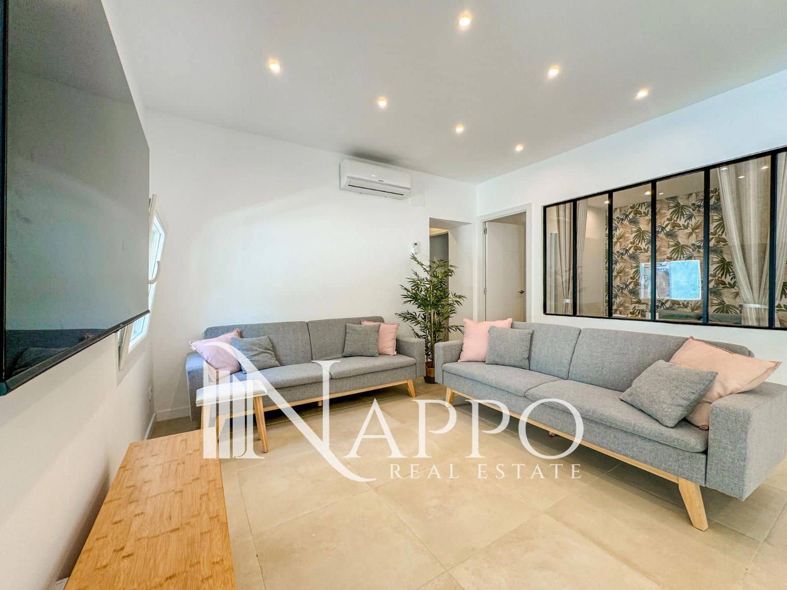 3 soveværelse Lejlighed til leje i Cala Mayor med swimmingpool garage - € 2.700 (Ref: 8905752)