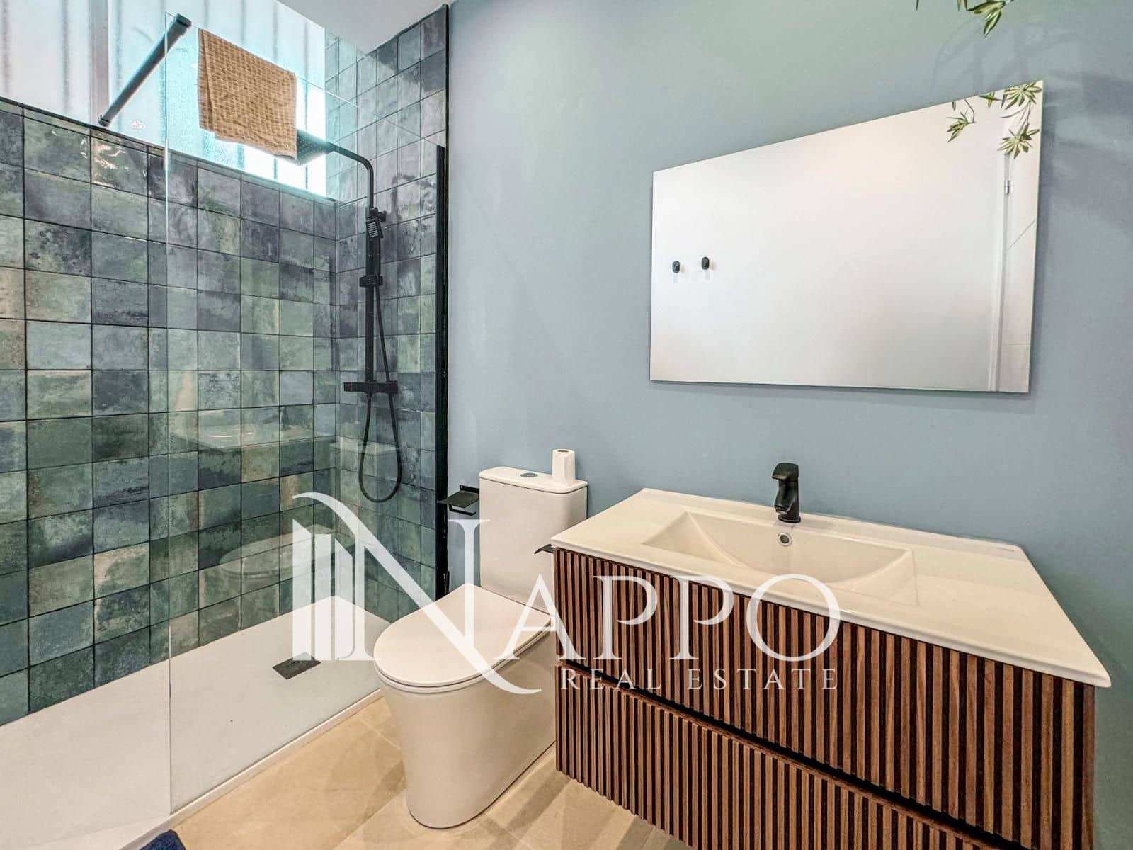 3 soveværelse Lejlighed til leje i Cala Mayor med swimmingpool garage - € 2.700 (Ref: 8905752)