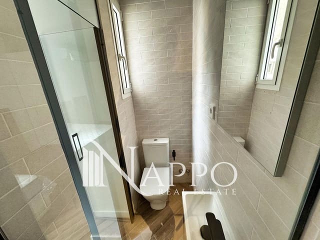 1 slaapkamer Flat te huur in Embajadores, Madrid stad - € 1.200 (Ref: 8915915)