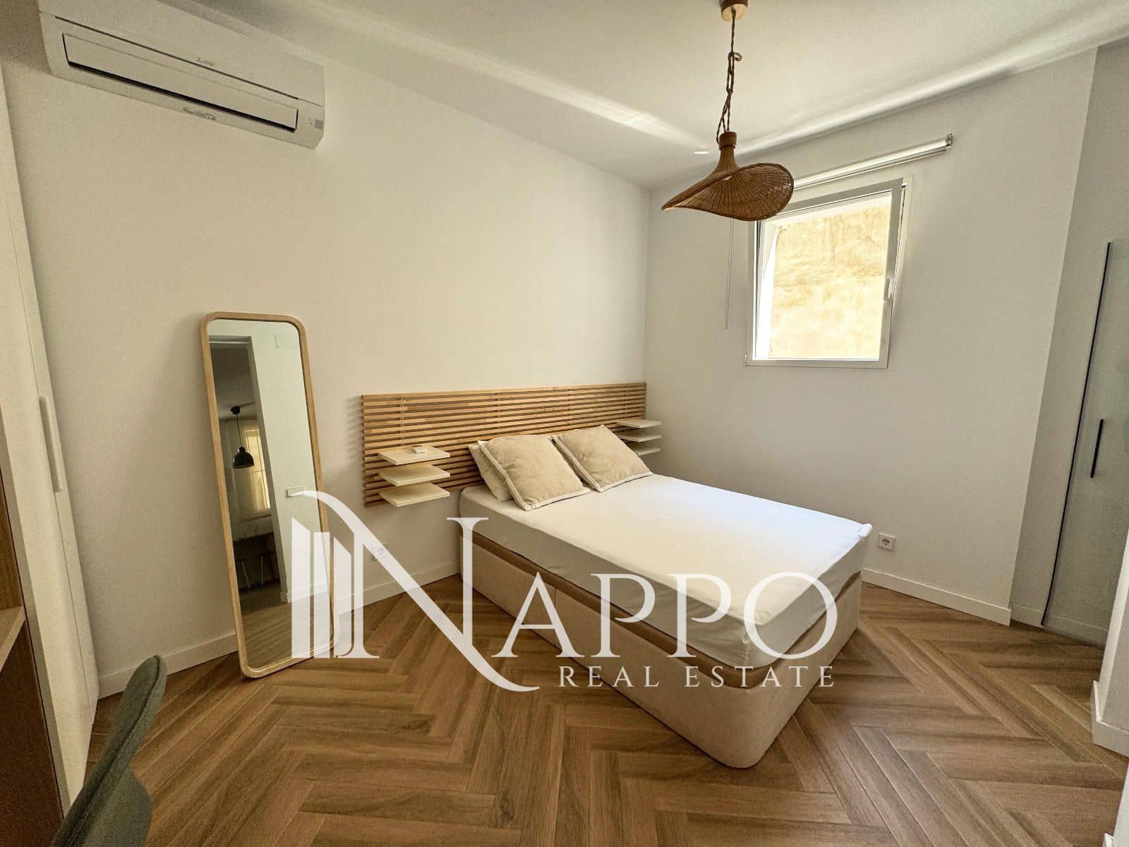 Piso de 1 habitación en Madrid ciudad en alquiler - 1.200 € (Ref: 8915915)