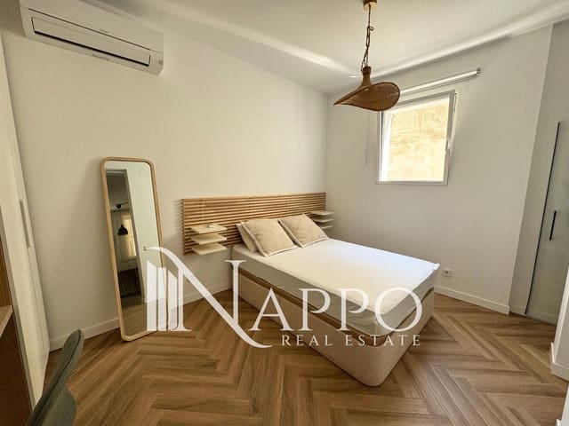 1 slaapkamer Flat te huur in Embajadores, Madrid stad - € 1.200 (Ref: 8915915)