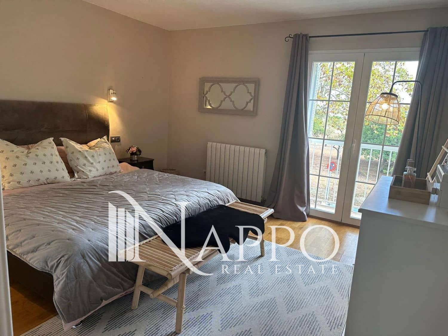 3 soverom Villa til leie i Palma de Mallorca med svømmebasseng garasje - € 8 000 (Ref: 8936350)