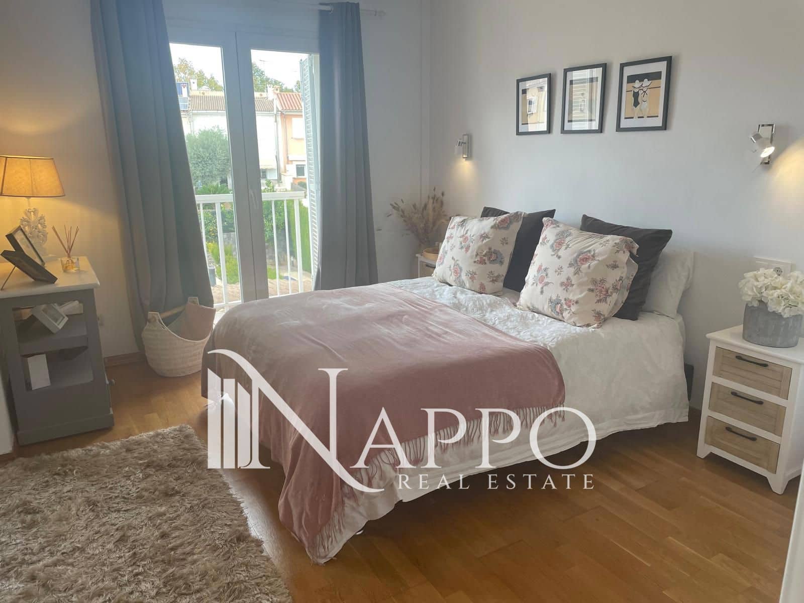 3 soverom Villa til leie i Palma de Mallorca med svømmebasseng garasje - € 8 000 (Ref: 8936350)