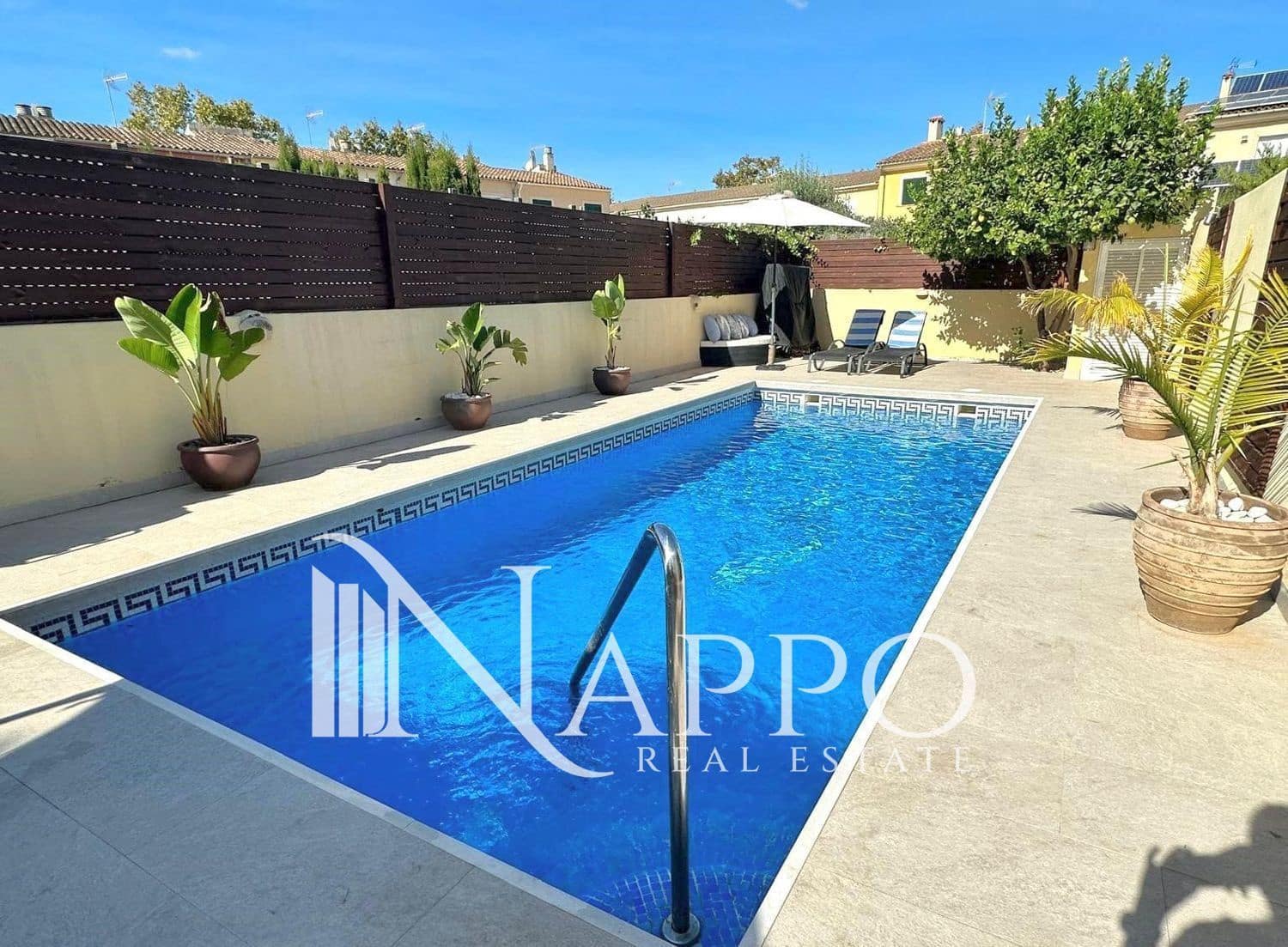 3 soverom Villa til leie i Palma de Mallorca med svømmebasseng garasje - € 8 000 (Ref: 8936350)