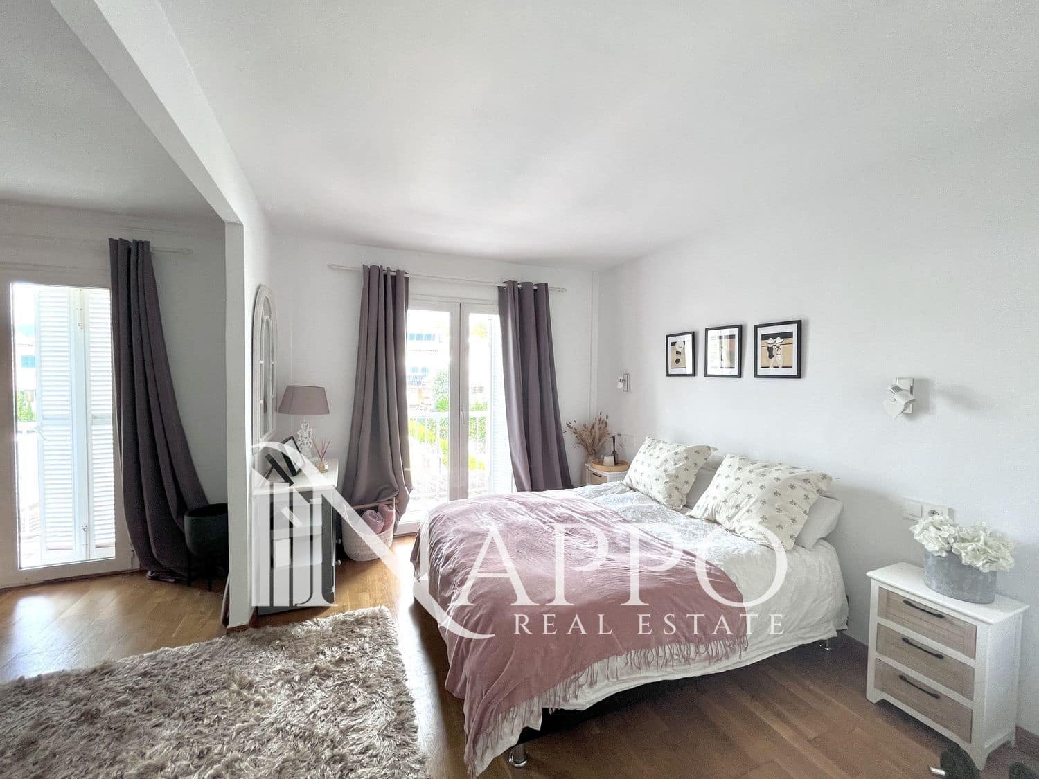 3 soverom Villa til leie i Palma de Mallorca med svømmebasseng garasje - € 8 000 (Ref: 8936350)