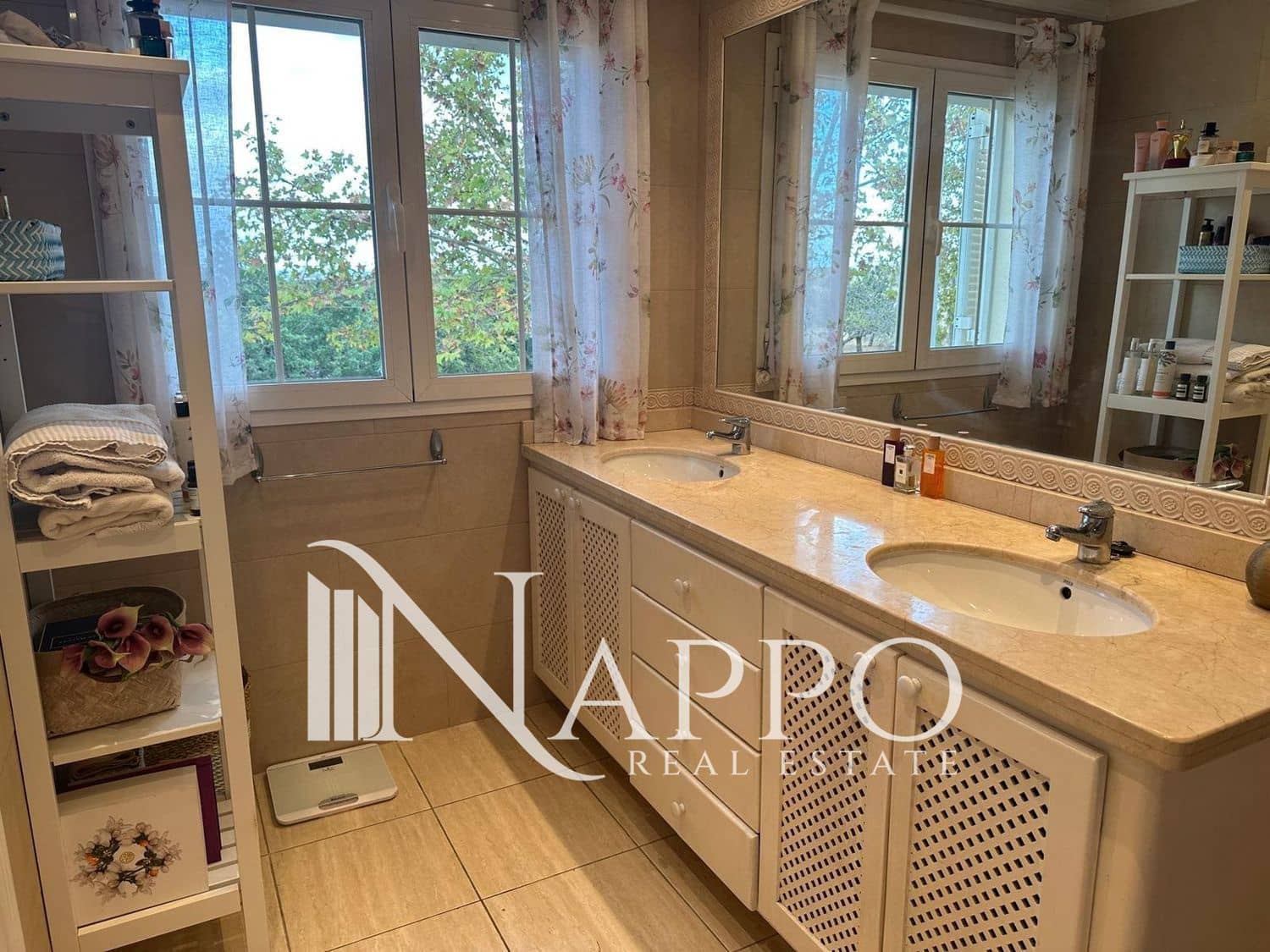 3 soverom Villa til leie i Palma de Mallorca med svømmebasseng garasje - € 8 000 (Ref: 8936350)