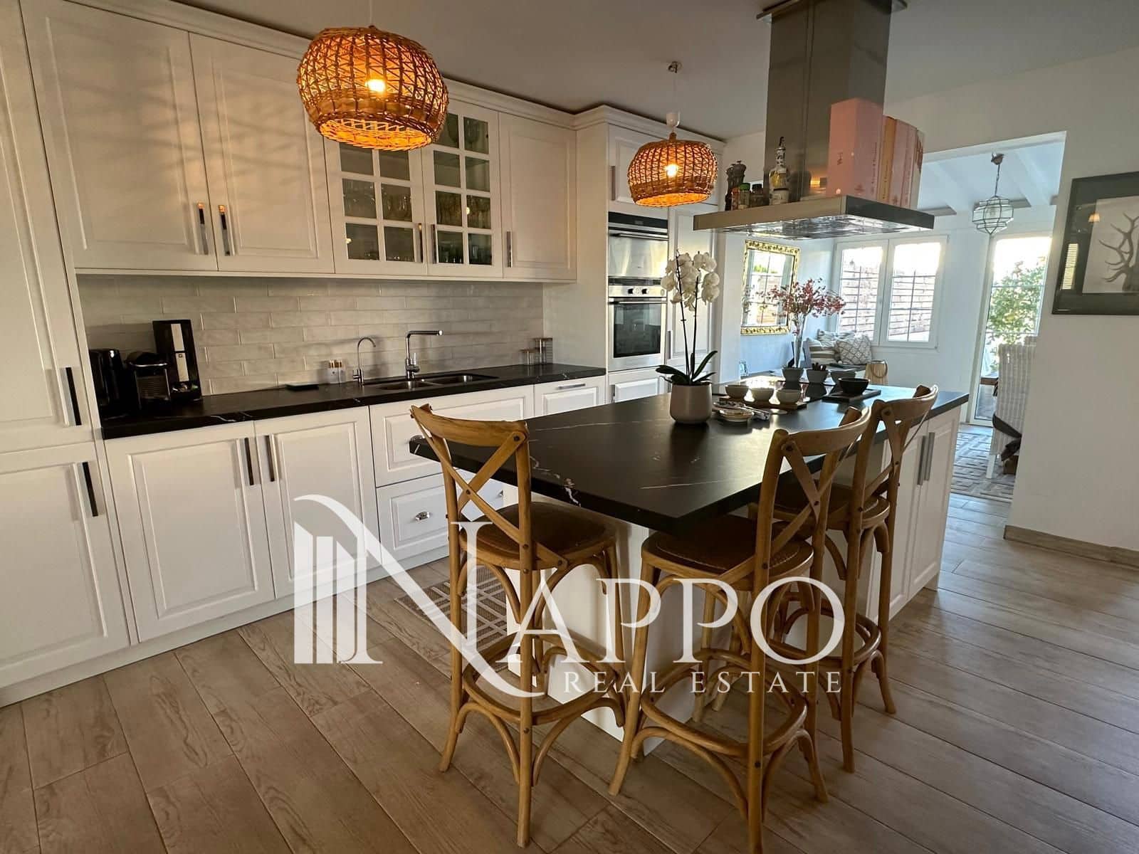 3 soverom Villa til leie i Palma de Mallorca med svømmebasseng garasje - € 8 000 (Ref: 8936350)