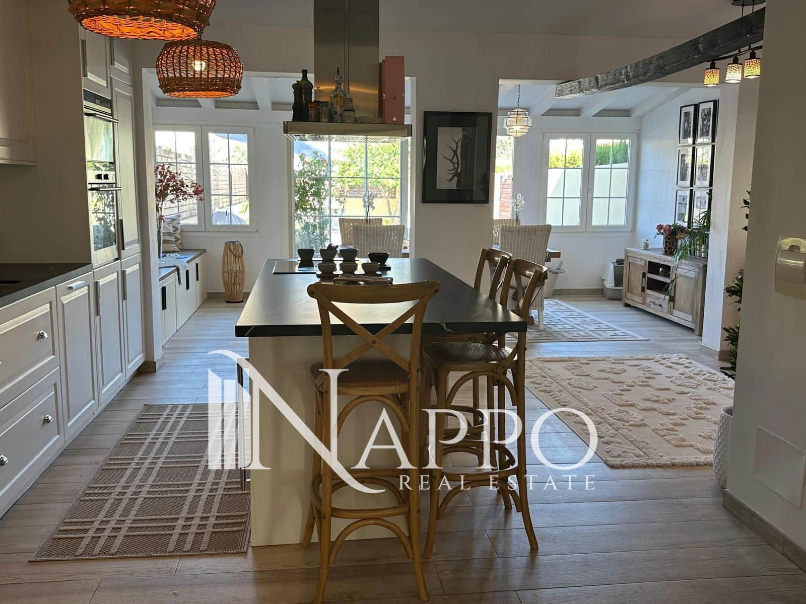 3 soverom Villa til leie i Palma de Mallorca med svømmebasseng garasje - € 8 000 (Ref: 8936350)