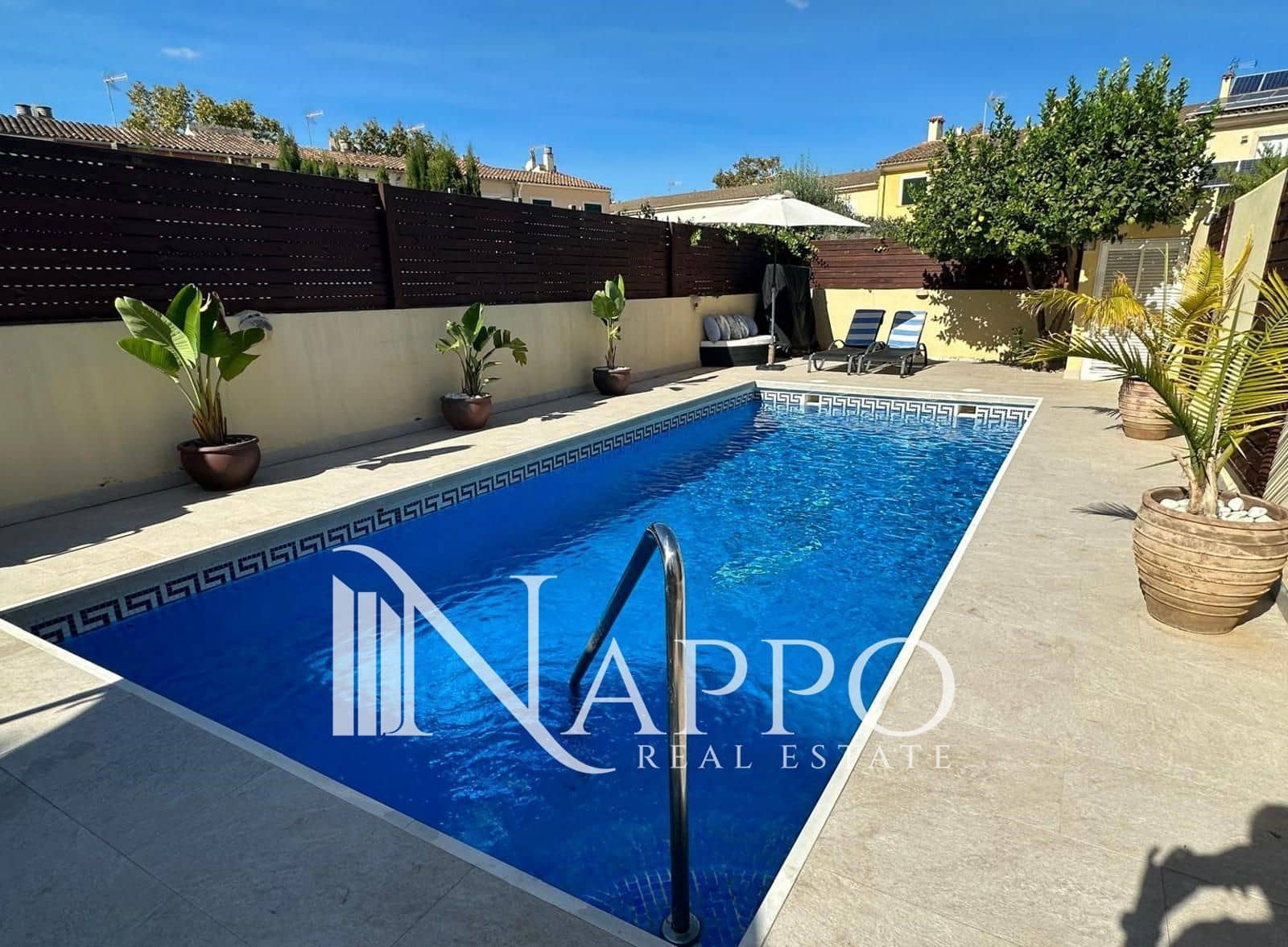 3 soverom Villa til leie i Palma de Mallorca med svømmebasseng garasje - € 8 000 (Ref: 8936350)