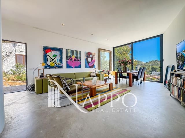 4 soveværelse Villa til salg i Costa de la Calma, Calvià med swimmingpool garage - € 1.490.000 (Ref: 8961957)