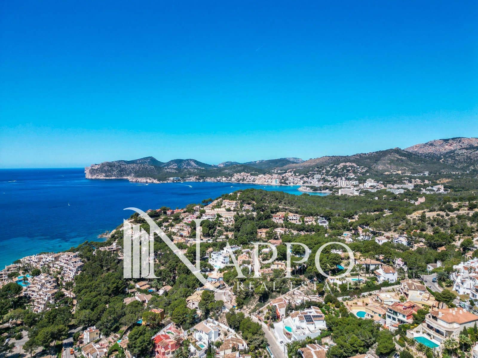 4 soveværelse Villa til salg i Costa de la Calma med swimmingpool garage - € 1.490.000 (Ref: 8961957)