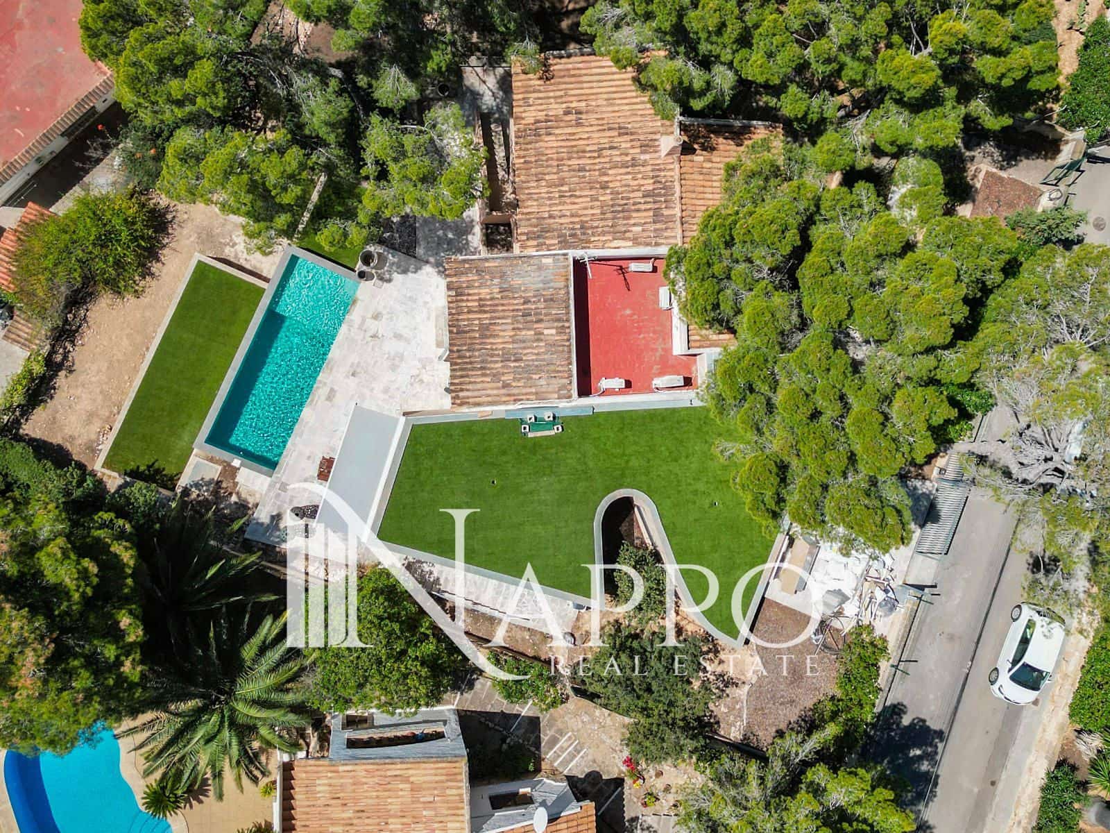 4 soveværelse Villa til salg i Costa de la Calma med swimmingpool garage - € 1.490.000 (Ref: 8961957)