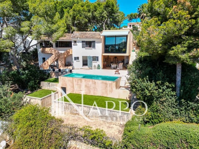 4 soverom Villa til salgs i Costa de la Calma, Calvià med svømmebasseng garasje - € 1 590 000 (Ref: 8961957)