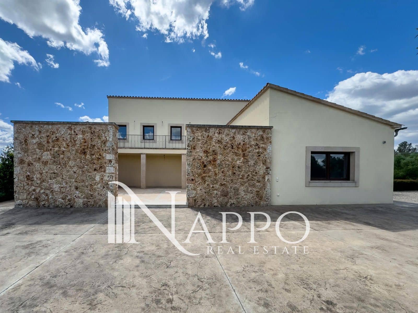 4 makuuhuone Huvila myytävänä paikassa Algaida mukana uima-altaan 
autotalli - 1 598 000 € (Ref: 8967759)