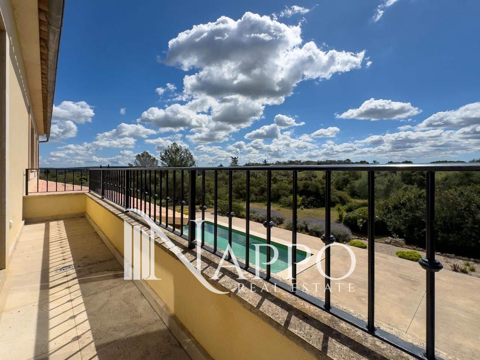 4 makuuhuone Huvila myytävänä paikassa Algaida mukana uima-altaan 
autotalli - 1 598 000 € (Ref: 8967759)