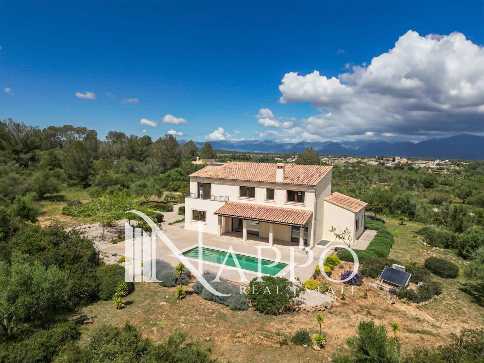 4 makuuhuone Huvila myytävänä paikassa Algaida mukana uima-altaan 
autotalli - 1 598 000 € (Ref: 8967759)