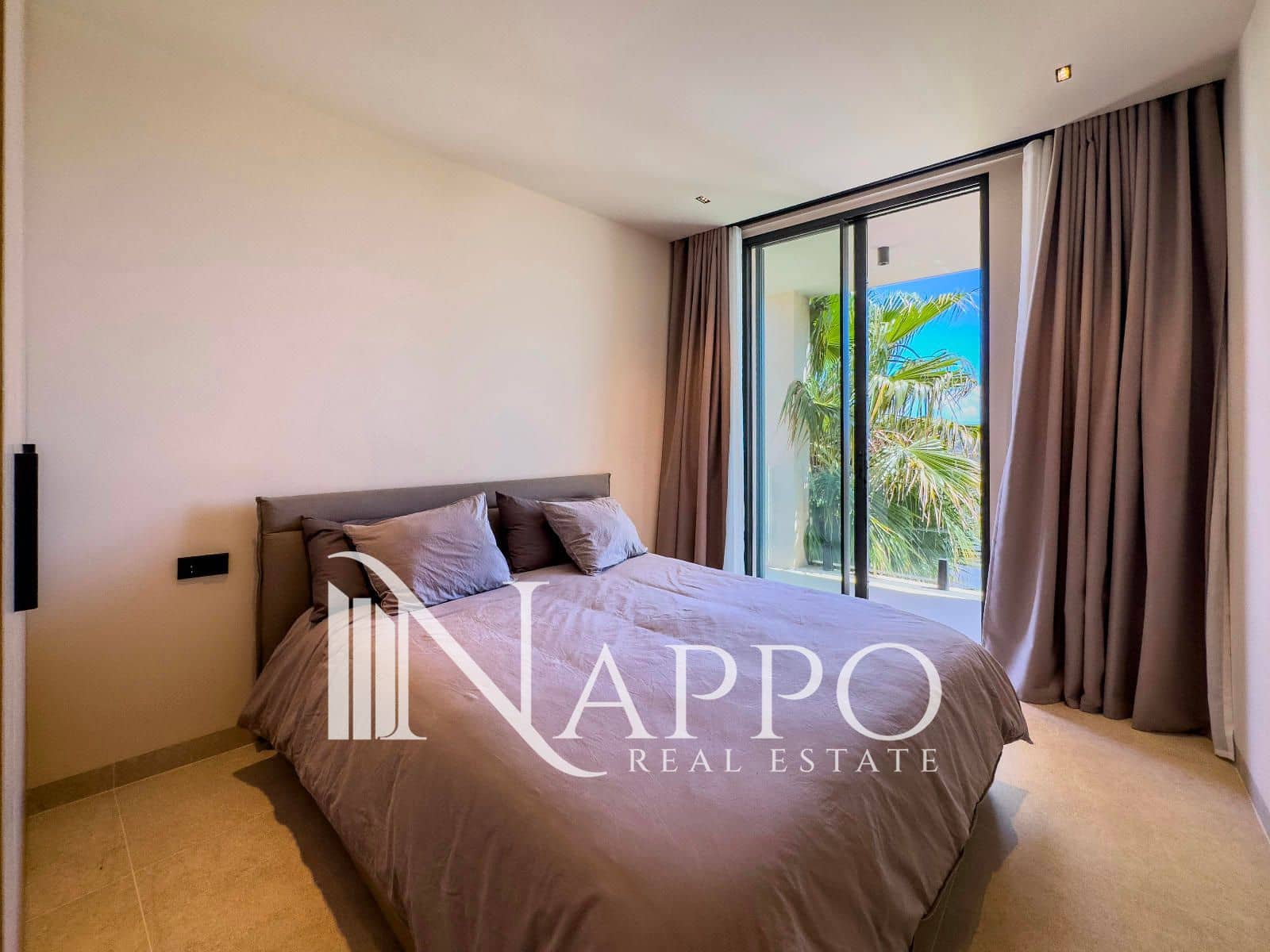 3 chambre Villa/Maison à vendre à Santa Ponsa avec piscine garage - 2 980 000 € (Ref: 8990098)