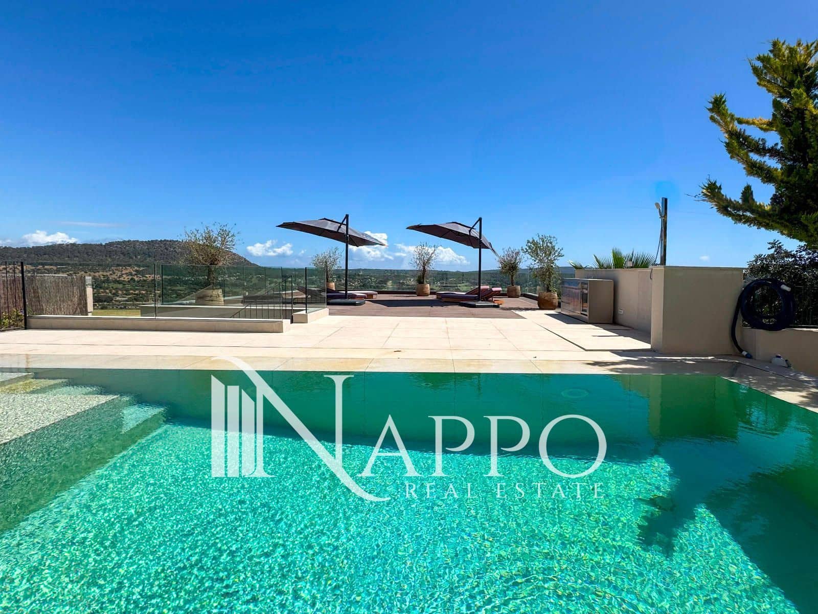 3 chambre Villa/Maison à vendre à Santa Ponsa avec piscine garage - 2 980 000 € (Ref: 8990098)