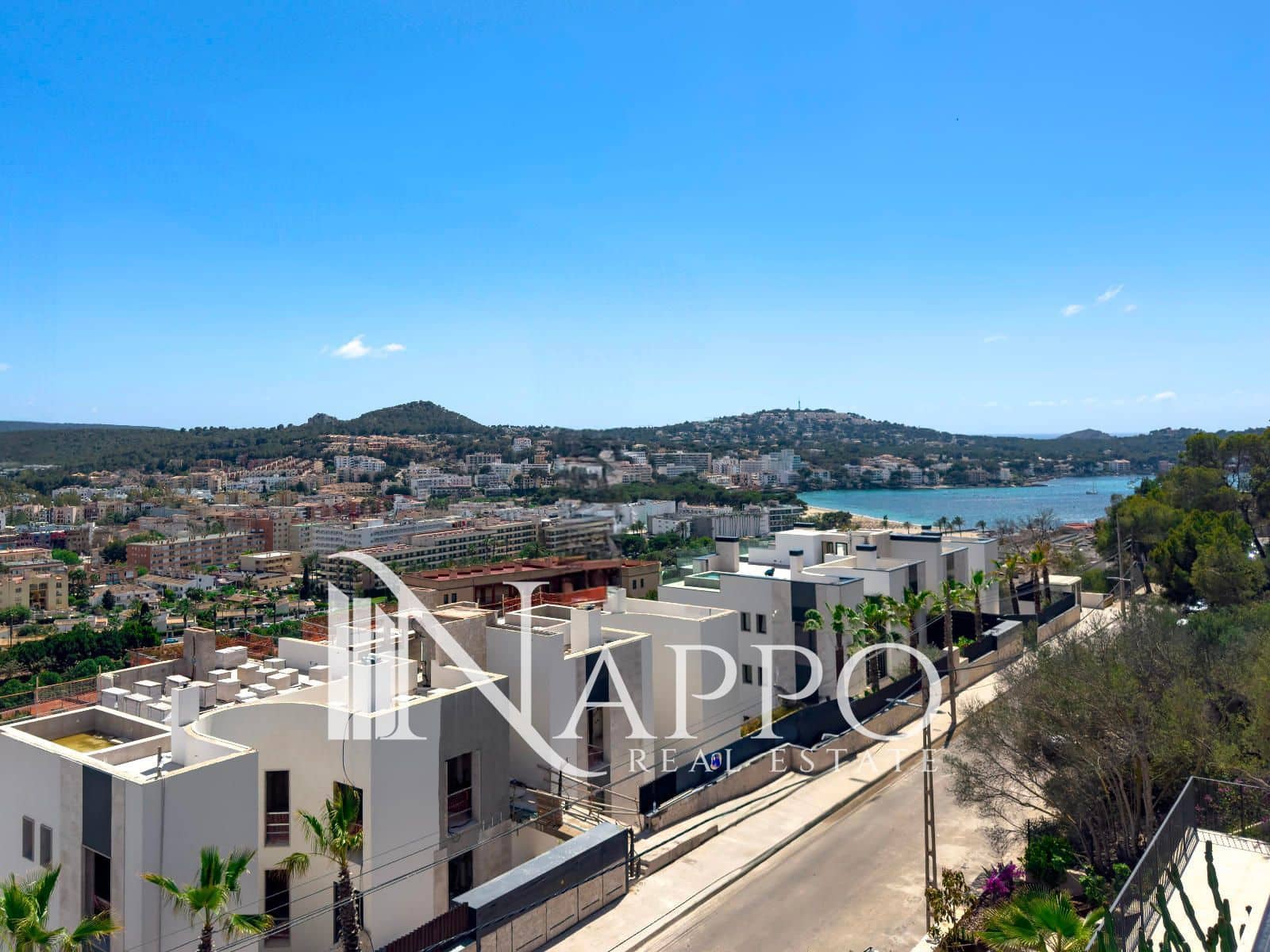 3 chambre Villa/Maison à vendre à Santa Ponsa avec piscine garage - 2 980 000 € (Ref: 8990098)