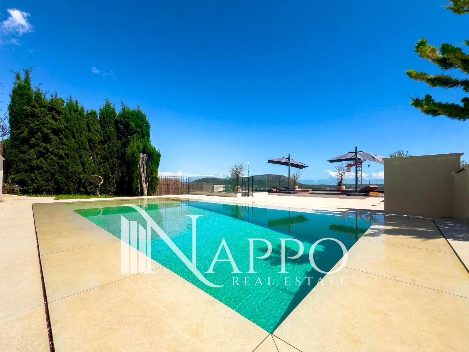 3 chambre Villa/Maison à vendre à Santa Ponsa avec piscine garage - 2 980 000 € (Ref: 8990098)