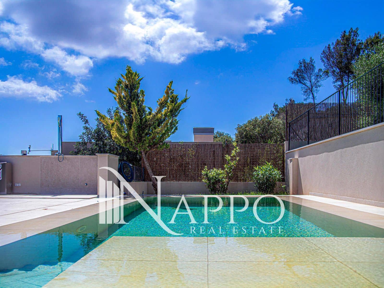 3 chambre Villa/Maison à vendre à Santa Ponsa avec piscine garage - 2 980 000 € (Ref: 8990098)