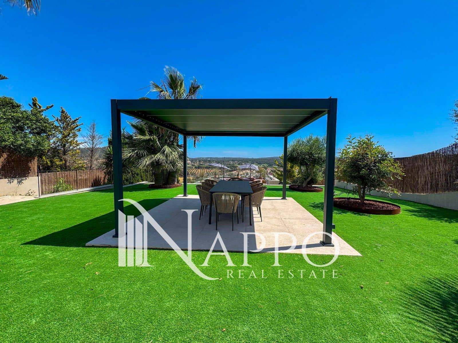 3 chambre Villa/Maison à vendre à Santa Ponsa avec piscine garage - 2 980 000 € (Ref: 8990098)