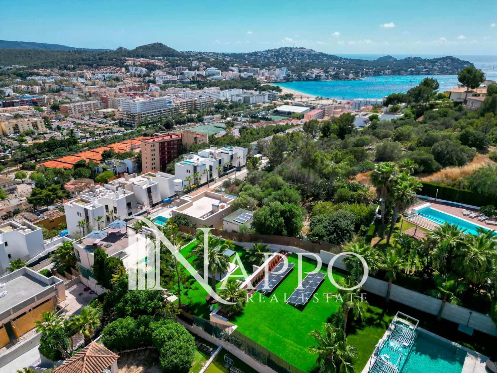 3 chambre Villa/Maison à vendre à Santa Ponsa avec piscine garage - 2 980 000 € (Ref: 8990098)